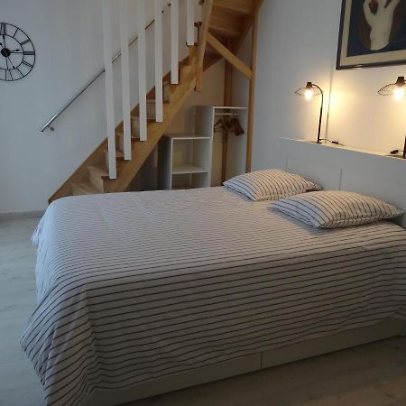 Bed and Breakfast Les Petites Tuileries Bray-sur-Seine Екстер'єр фото
